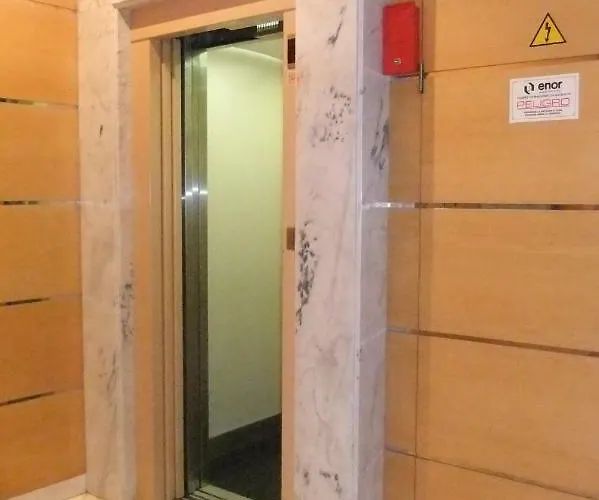 Apartamento En Pleno Centro * La Coruña